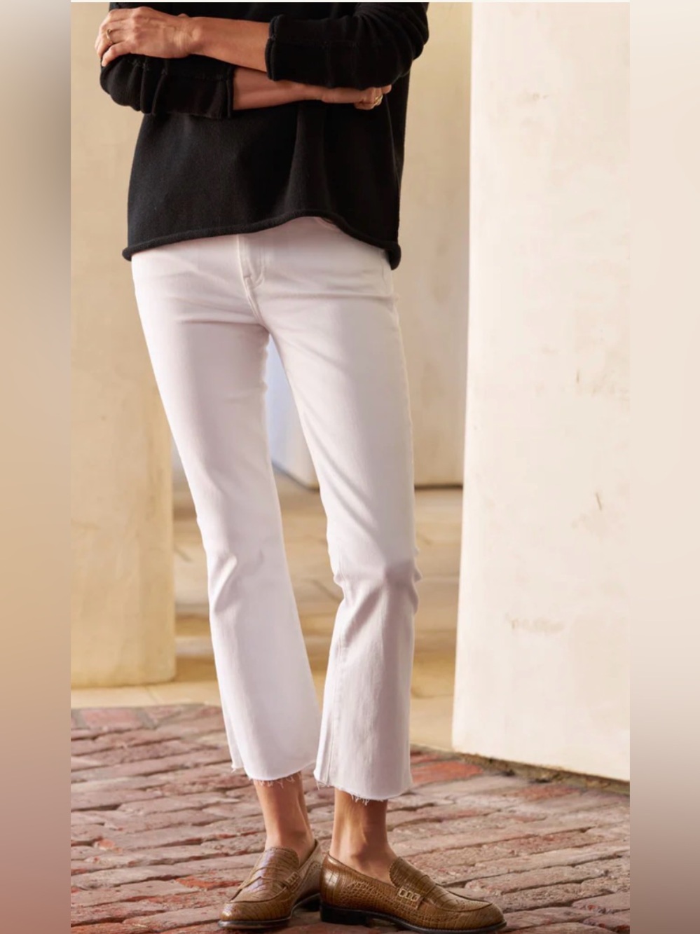 Frank & Eileen KILLIAN Crop Flare Jean White Italian Power Denim